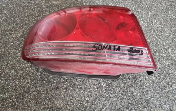 Hyundai Sonata Rear/tail lights