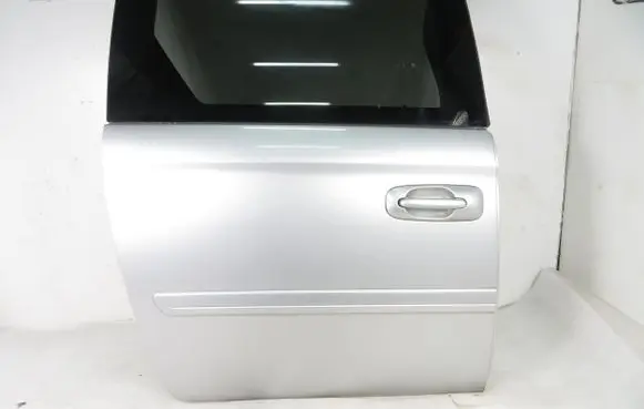 Chrysler Voyager Side sliding door 