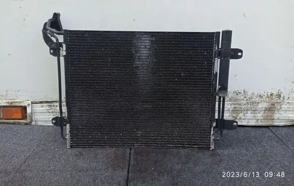 A/C cooling radiator (condenser)