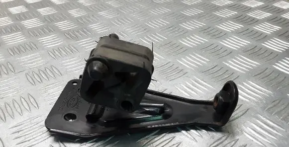 Land Rover Range Rover L405 Muffler mount bracket/holder CPLA5K229GC