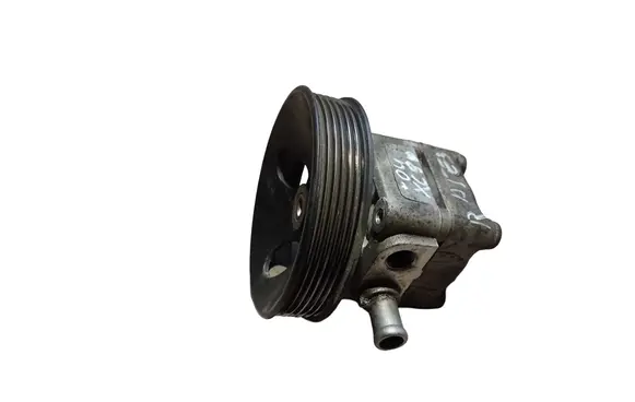 Volvo XC90 Power steering pump