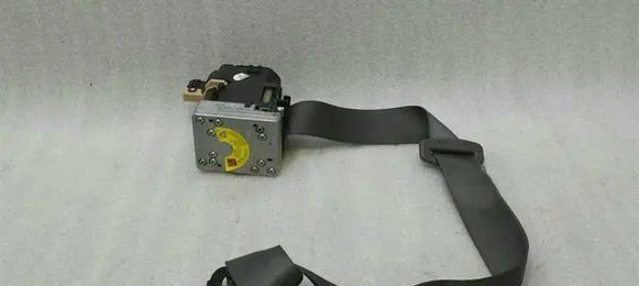 Mercedes-Benz SL R230 Front seatbelt 78707