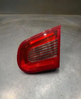 Volkswagen Eos Tailgate rear/tail lights 1Q0945094 2247020070