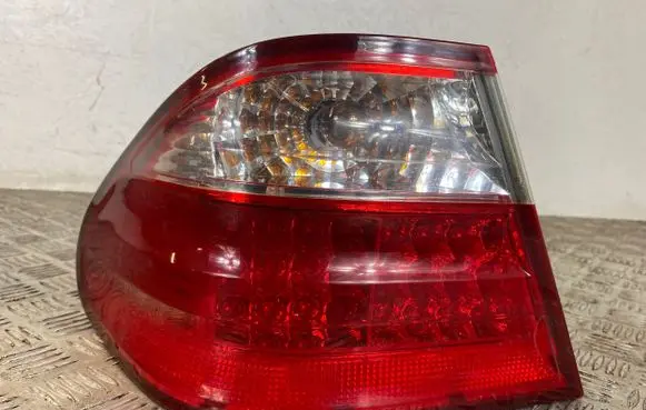 Mercedes-Benz CLK A208 C208 Rear/tail lights
