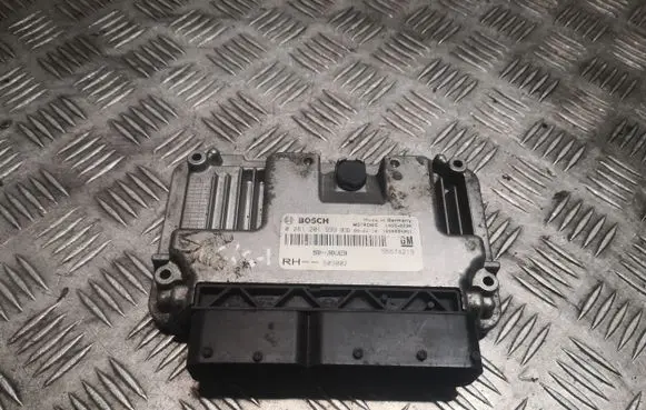 Opel Insignia A Engine control unit/module 55574219