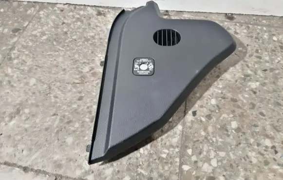 Dashboard side end trim