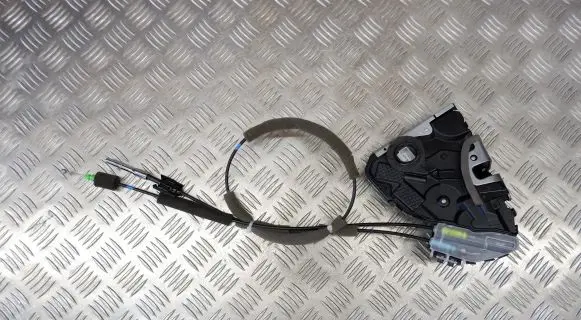 Lexus UX Front door lock 6903076021