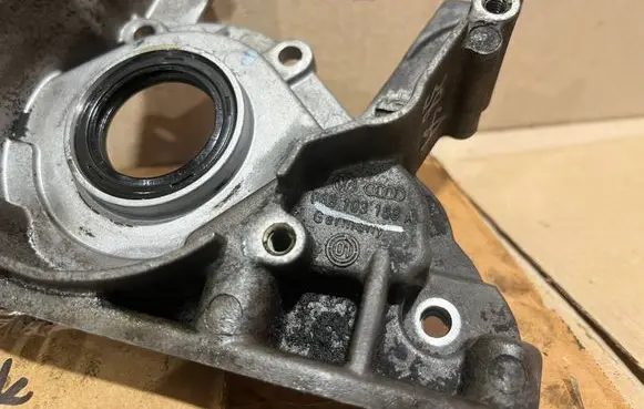 Audi A4 S4 B6 8E 8H other engine part 06B103153A