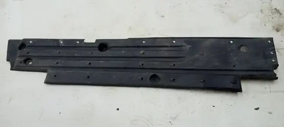 Toyota Prius (NHW20) Engine splash shield/under tray 5816547010