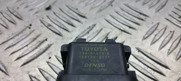 Toyota RAV 4 (XA30) Glow plug pre-heat relay 286106701