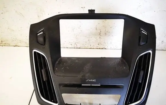 Ford Focus Dash center air vent grill F1EB18835E F1EB18835N