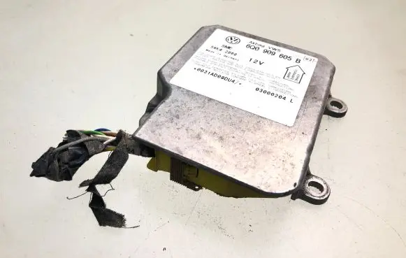 Volkswagen PASSAT B5 Airbag control unit/module 6Q0909605B