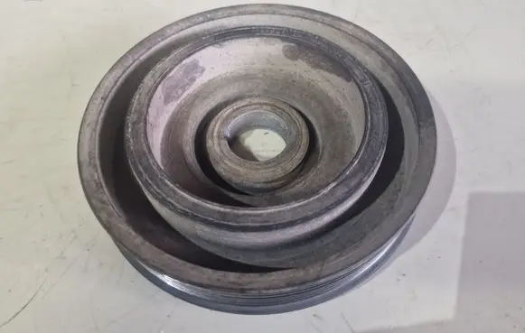 Ford S-MAX Crankshaft pulley 8928