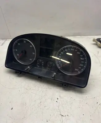 Volkswagen Touran I Speedometer (instrument cluster) 1T0920851C VWZ7Z0E1608303 V0021000
