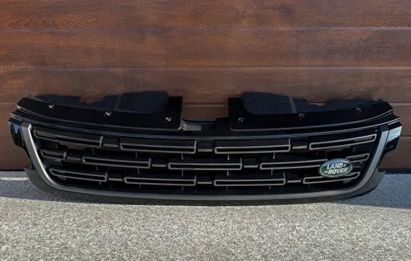 Land Rover Evoque II Front grill K8D2-8C206-A