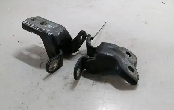 Toyota Avensis T250 Front door hinge set 