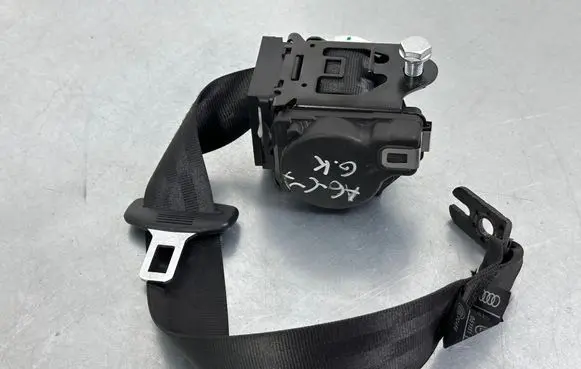 Audi A6 S6 C7 4G Rear seatbelt 4G8857805H