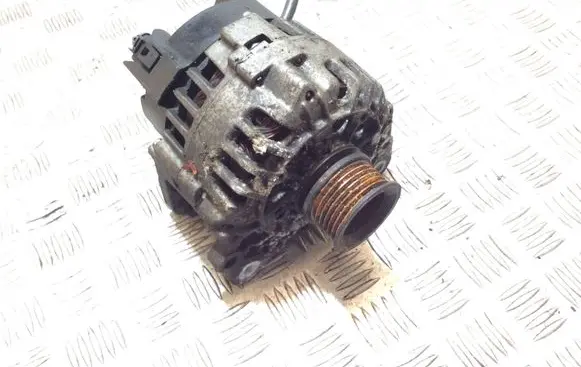 Volkswagen Cross Polo Generator/alternator 037903025T