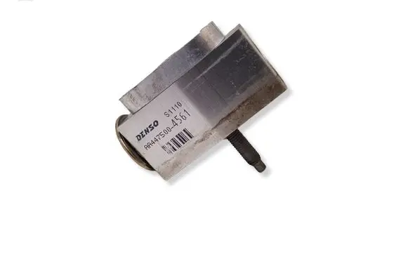 Jeep Cherokee Air conditioning (A/C) expansion valve AA4475004561