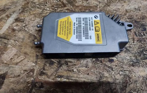 BMW 5 F10 F11 Airbag control unit/module 319239985012 618307400E 10B303MA1326S