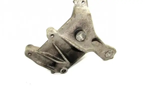 Ford Kuga I Engine mounting bracket 9656392880