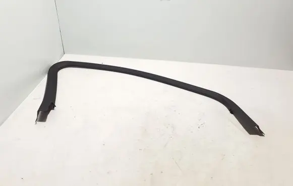 Porsche Macan (95B) Other front door trim element 95B867609B