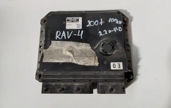 Toyota RAV 4 (XA30) Engine control unit/module 8966144C10