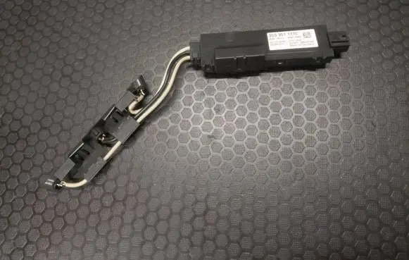 Volkswagen PASSAT CC Alarm movement detector/sensor 3C0951171C 063900111 28093144
