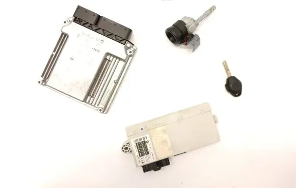 BMW 5 E60 E61 Engine ECU kit and lock set 7796678 0281012191 7793887
