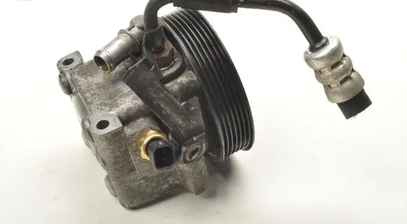 Ford Focus C-MAX Electric power steering pump 4M513A696AE