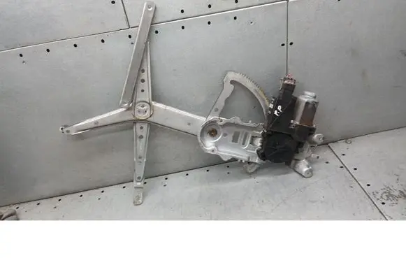 Opel Corsa C Front door window regulator with motor