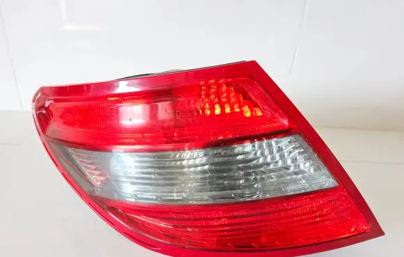Mercedes-Benz C W204 Rear/tail lights A2048202964