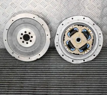 Toyota RAV 4 (XA40) Flywheel 7K3022867NN
