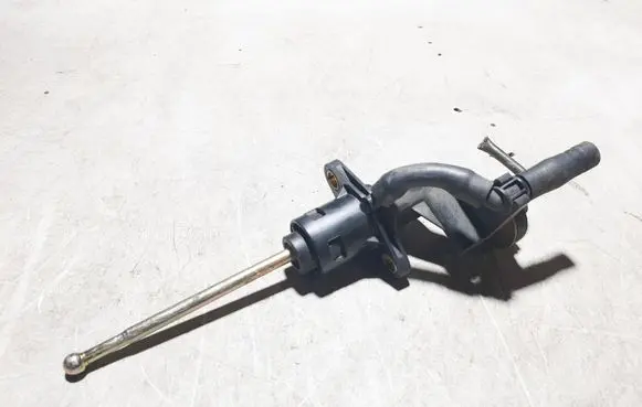 Audi A6 S6 C5 4B Clutch master cylinder 8E2721401C