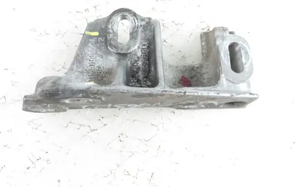 Seat Alhambra (Mk1) Engine mounting bracket 7M3199600A