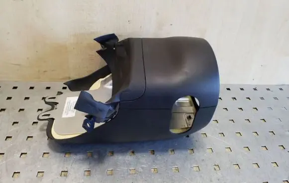 Steering wheel column trim