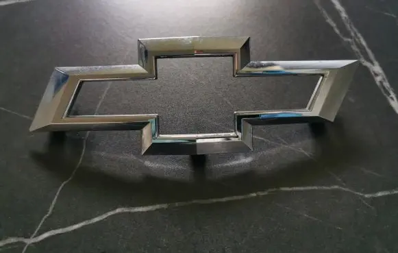 Chevrolet Corvette C7 Manufacturer badge logo/emblem 84135928