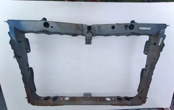 Toyota Avensis T270 Radiator support slam panel 887670F125