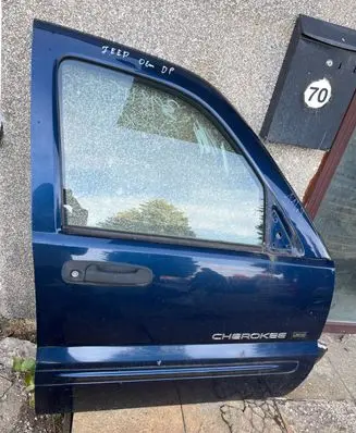 Jeep Cherokee Front door