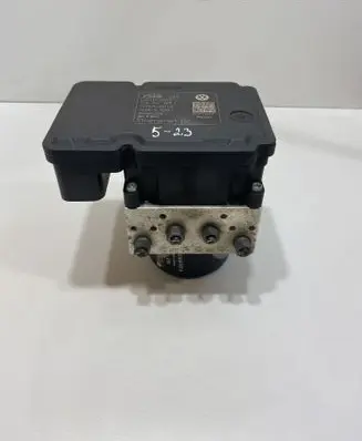 Volkswagen Touareg I ABS Pump 7L0907379L