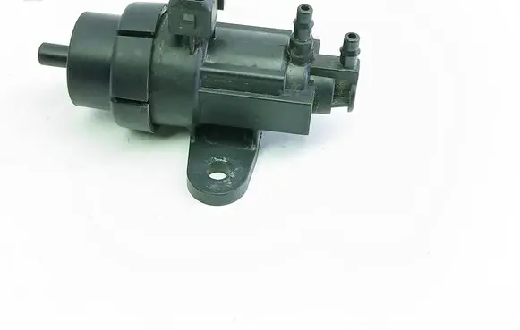 Ford Focus Turbo solenoid valve 96AB9E882