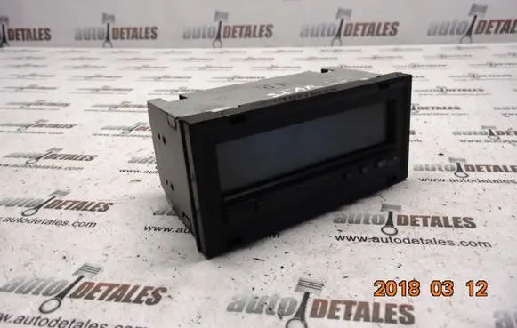Mitsubishi Carisma Screen/display/small screen MR975046