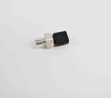 Volkswagen Golf VIII Air conditioning (A/C) pressure sensor 82CP6801 5Q0959126A