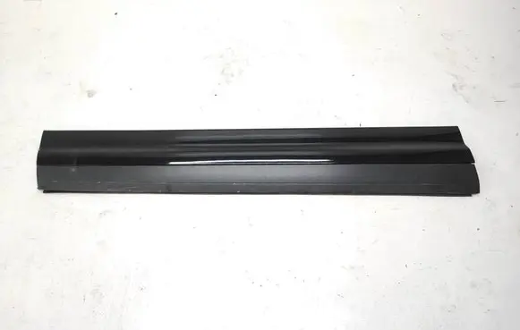 Porsche Cayenne (92A) Front door trim (molding) 7p5837787f