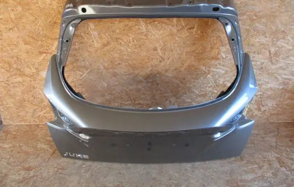 Nissan Juke II F16 Truck tailgate 