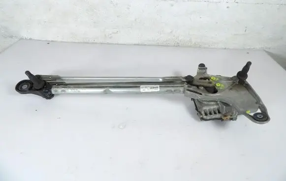 Ford Focus Front wiper linkage and motor JX7B-17500-AD