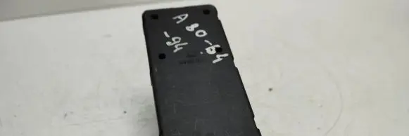 Audi 80 90 S2 B4 Central locking vacuum pump 443862257H