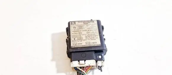 Subaru Legacy Immobilizer control unit/module 88205ae000 x1t14271m