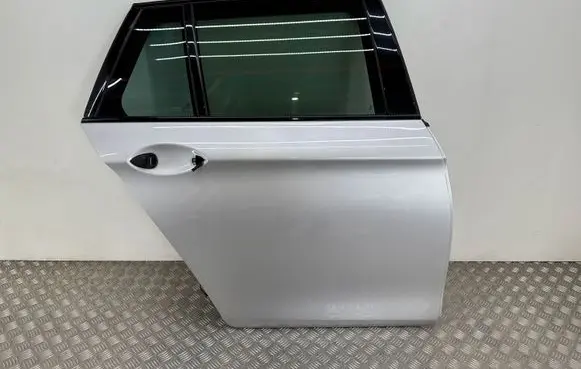 BMW 5 F10 F11 Rear door