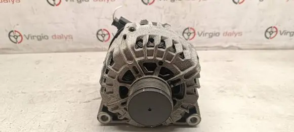 Peugeot 5008 Generator/alternator TG15C135 P0C75641